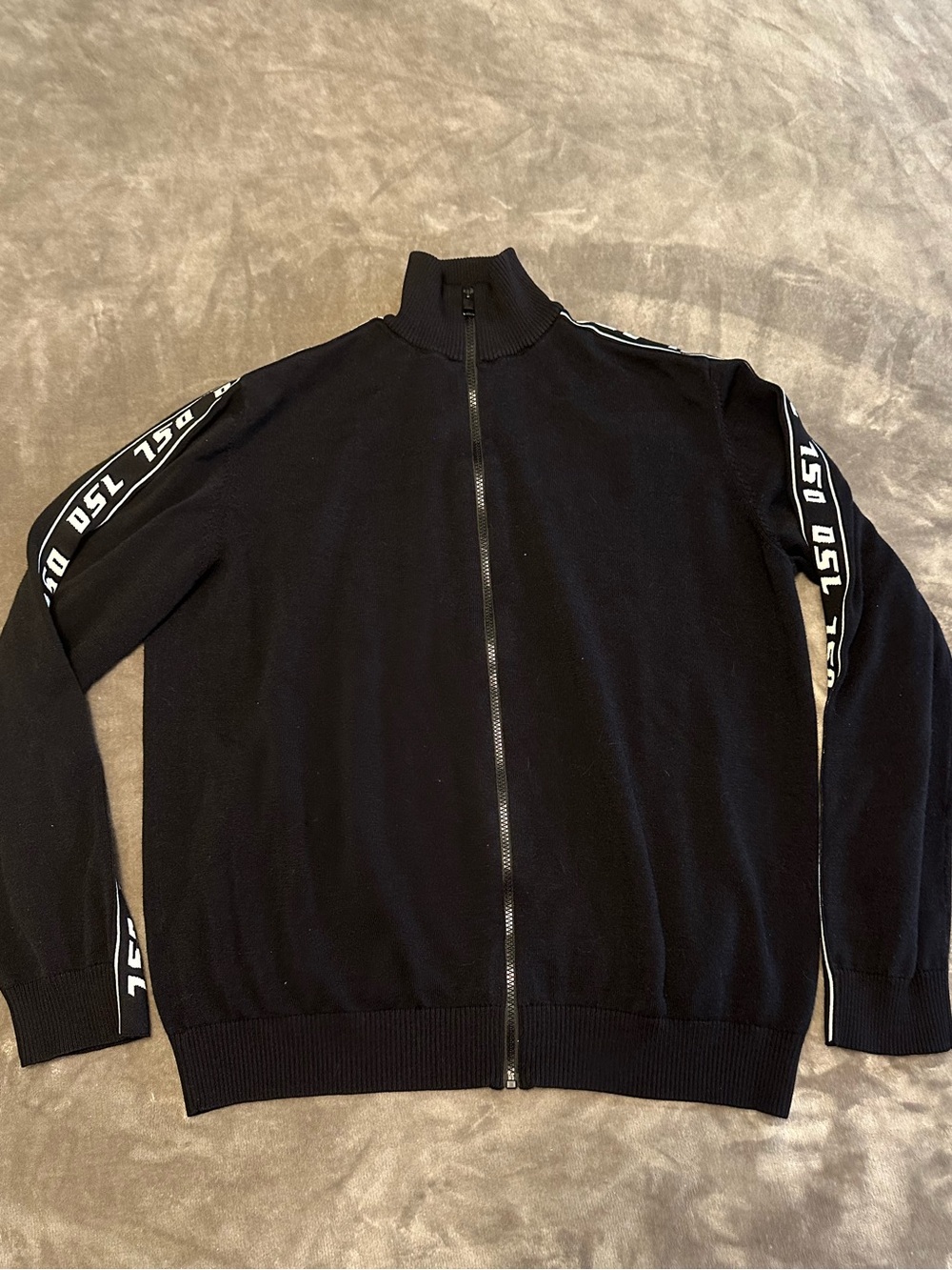 Diesel XXL Black K-Ker-A Full Zip Mock
Neck Cardigan Sweater Logo Tape
Sleeve Co